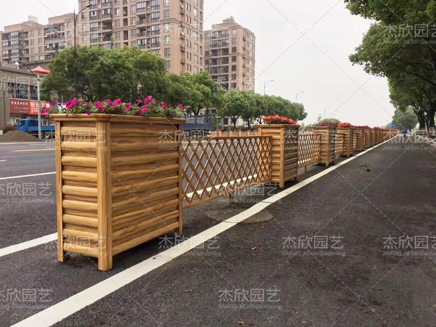 道路花箱護(hù)欄有哪些款式？