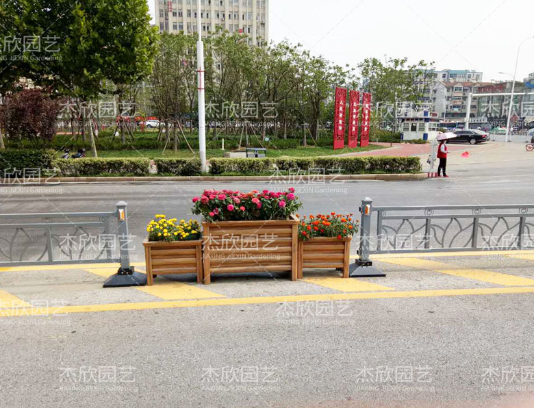 如何查看道路花箱廠家真假？